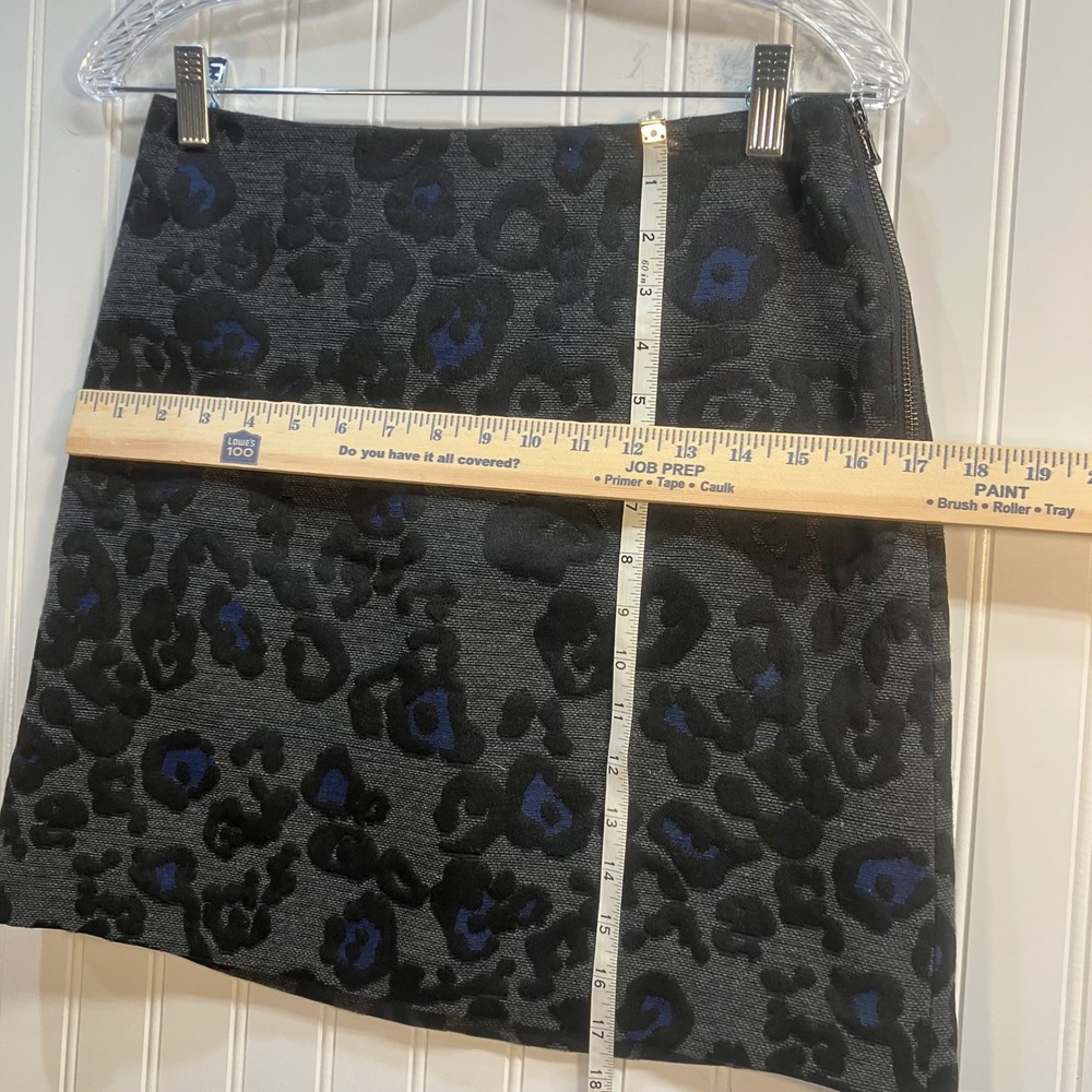 Ann Taylor Petite Grey Blue Leopard Jacquard Silk Wool Blend Mini Skirt 4P Chic‎ - Picture 9 of 10